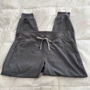 Figs Zamora Jogger Scrub Pants- Medium Petite